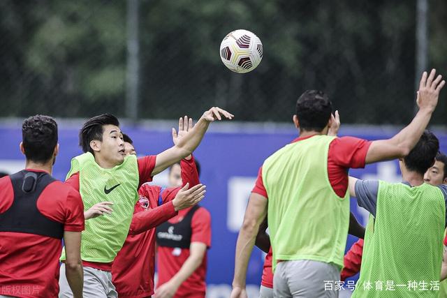 西甲-莱万哑火贝克尔制胜 巴萨0-1皇家社会