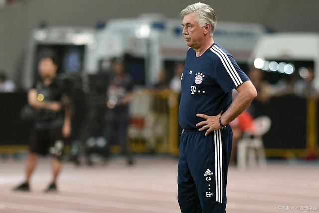 赵继伟胡明轩合计9投0中得2分 7次失误太致命